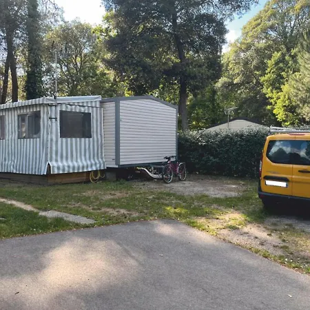 Grand Mobile-home 45m2 Au Calme Et Au Bord De *