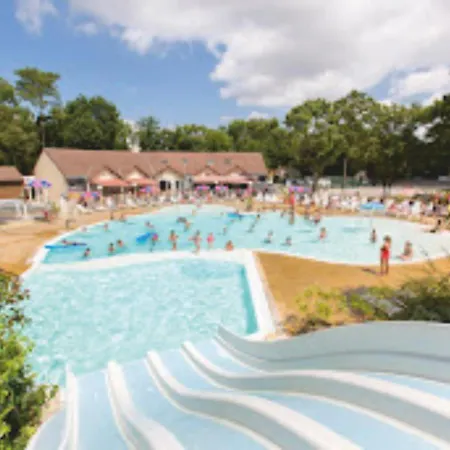 Grand Mobile-home 45m2 Au Calme Et Au Bord De Camping