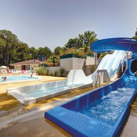 Camping Grand Mobile-home 45m2 Au Calme Et Au Bord De Saint-Brévin-les-Pins