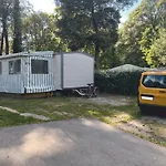 Grand Mobile-home 45m2 Au Calme Et Au Bord De *