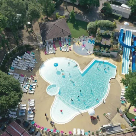 Grand Mobile-home 45m2 Au Calme Et Au Bord De Camping