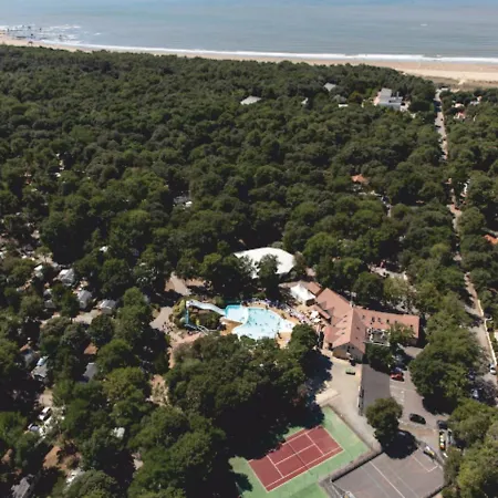 Grand Mobile-home 45m2 Au Calme Et Au Bord De Camping *