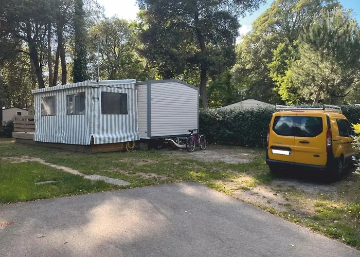 Grand Mobile-home 45m2 Au Calme Et Au Bord De *