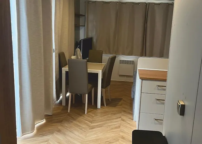 キャンプ場 Grand Mobile-home 45m2 Au Calme Et Au Bord De サン・ブルヴァン・レ・パン